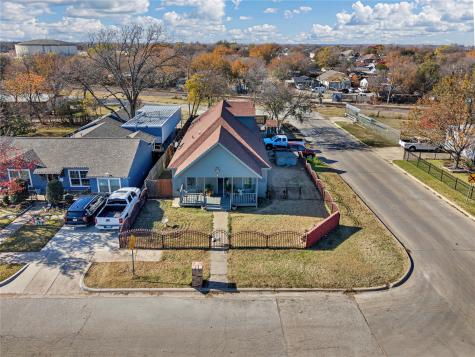 3700 8th Avenue Fort Worth TX 76110