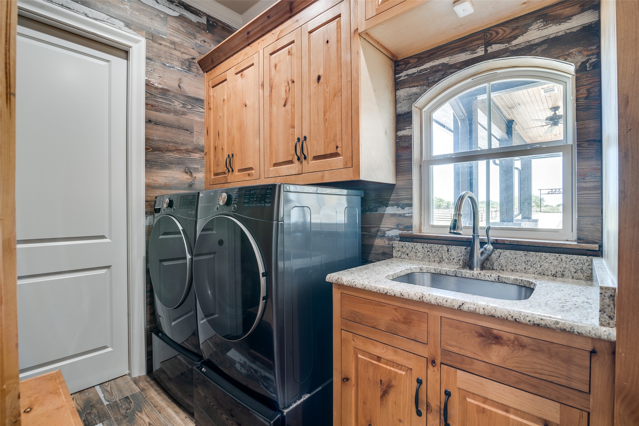 1010 Vz County Road 3415 Wills Point TX 75169