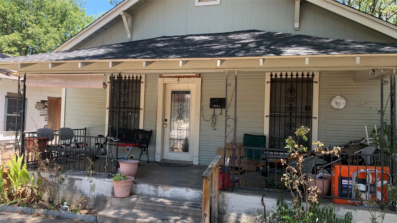 2304 Pearl Avenue Fort Worth TX 76164