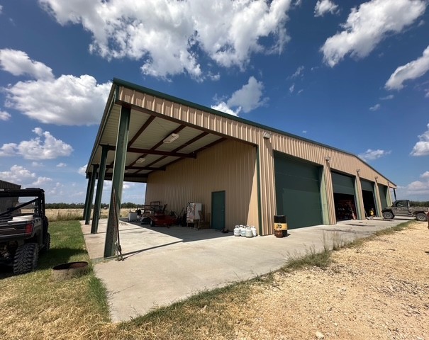 1815 Ranch Road 2597 Sonora TX 76950