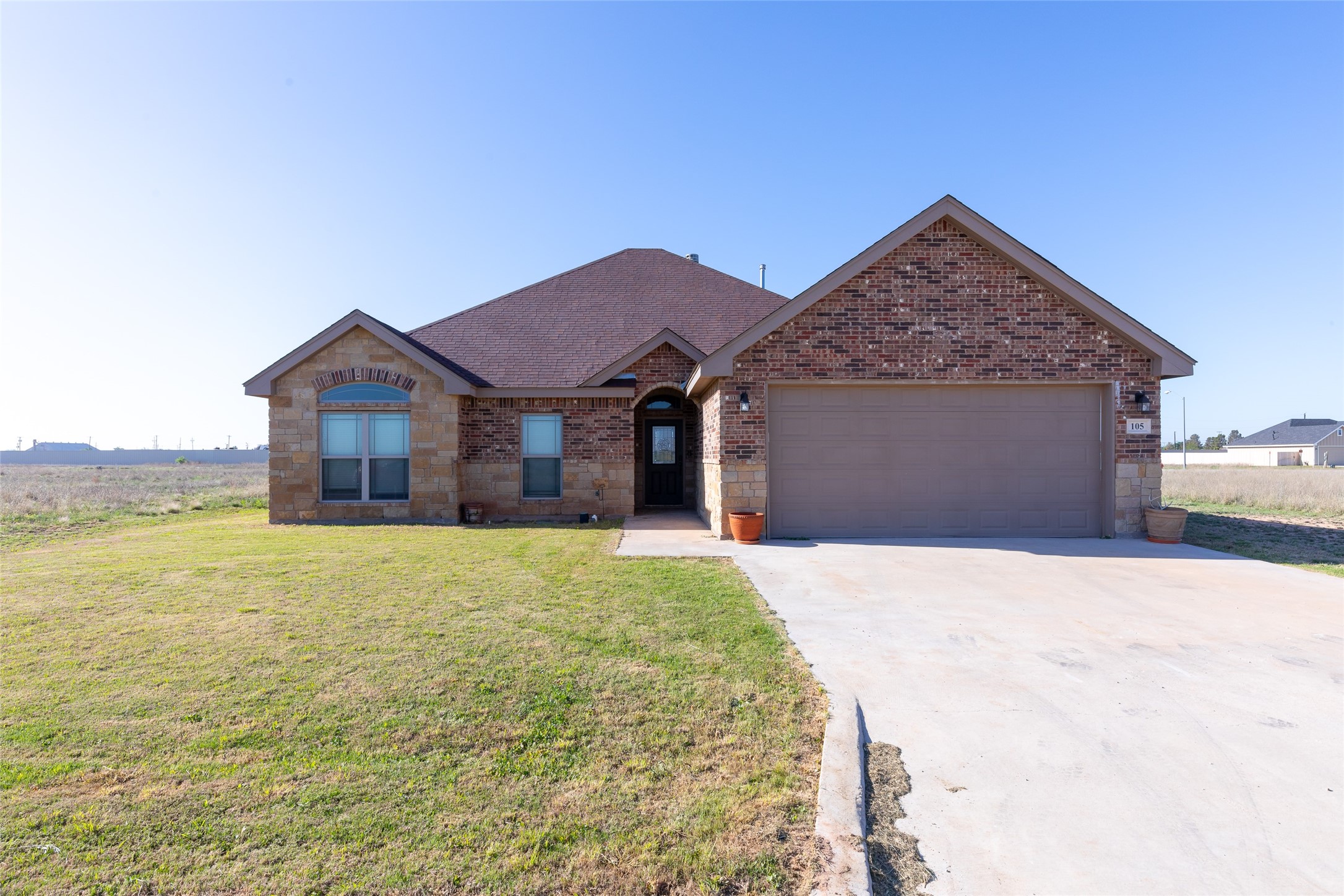 105 Tom Dobbins Drive Roscoe TX 79545