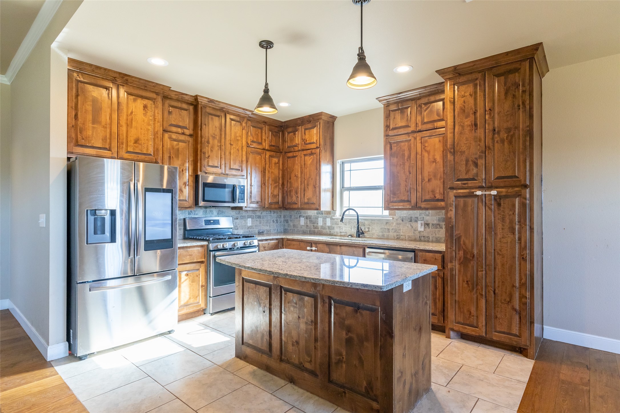105 Tom Dobbins Drive Roscoe TX 79545