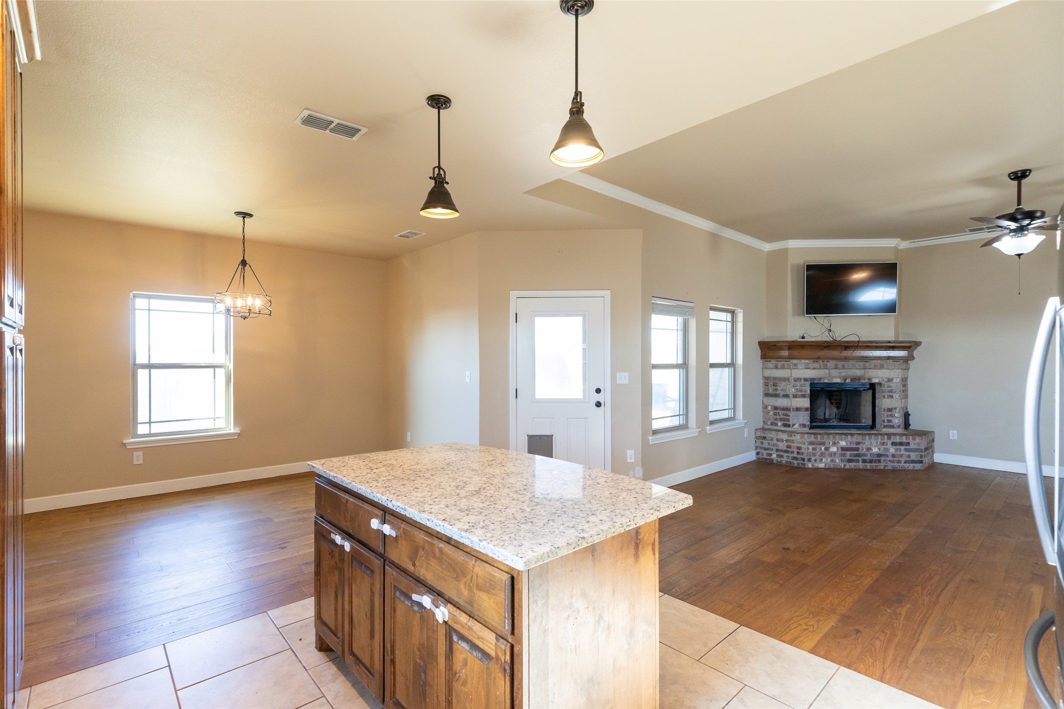 105 Tom Dobbins Drive Roscoe TX 79545