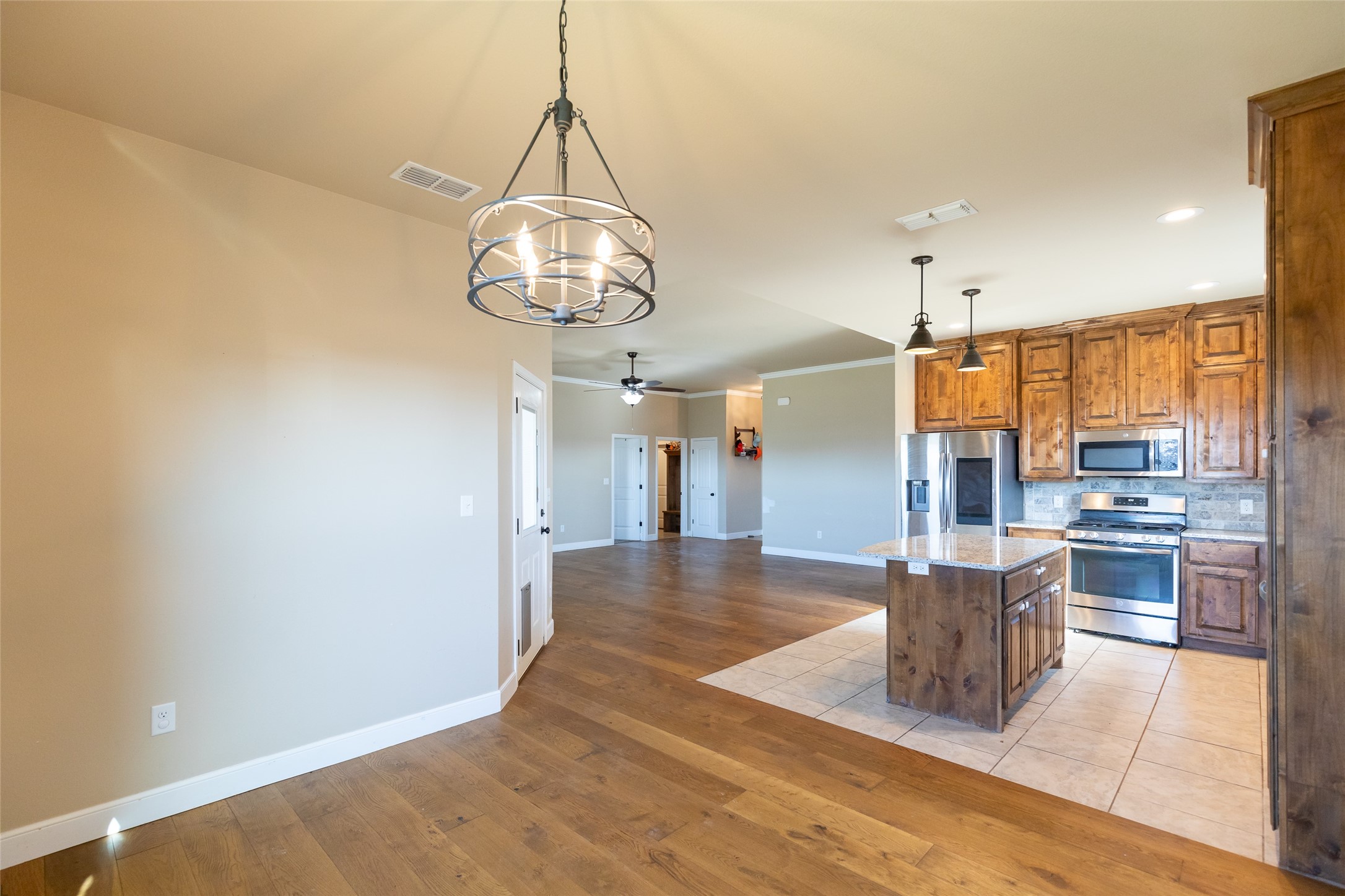 105 Tom Dobbins Drive Roscoe TX 79545