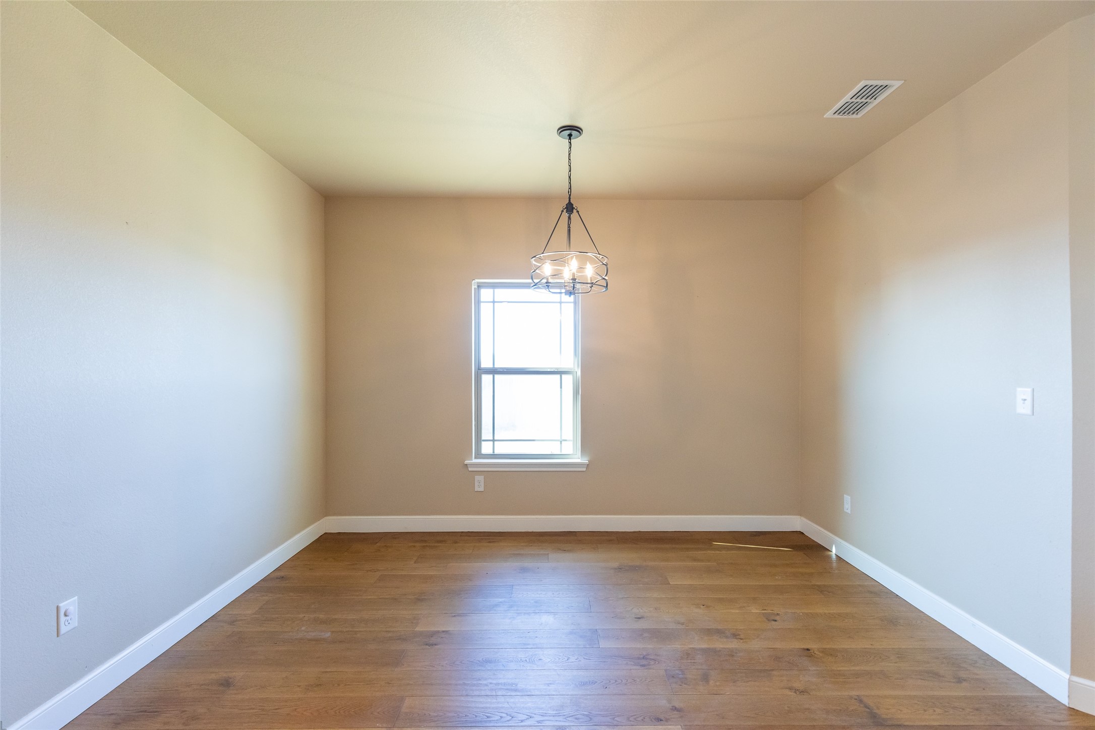 105 Tom Dobbins Drive Roscoe TX 79545