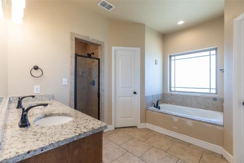 105 Tom Dobbins Drive Roscoe TX 79545