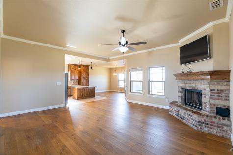 105 Tom Dobbins Drive Roscoe TX 79545
