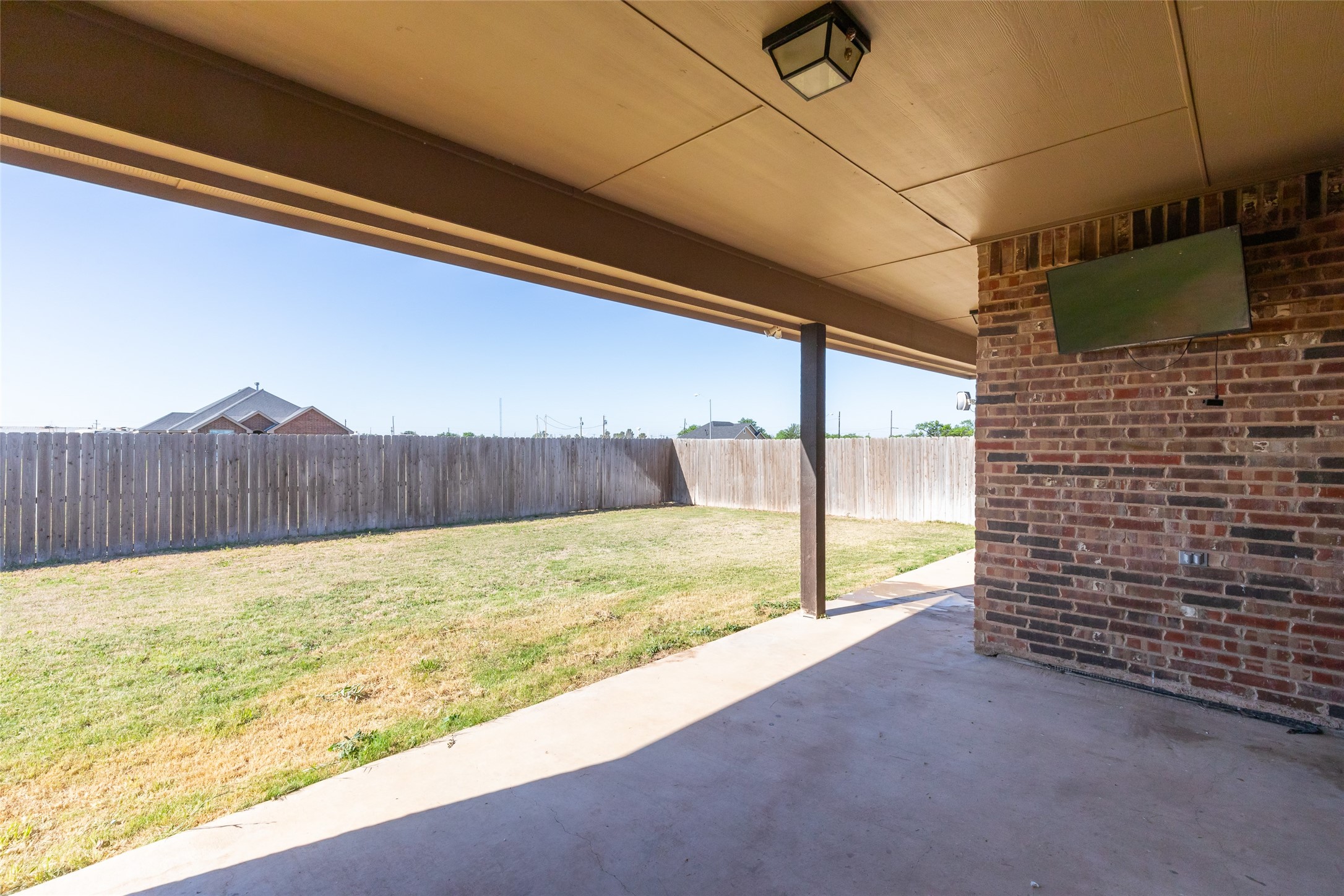 105 Tom Dobbins Drive Roscoe TX 79545