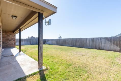 105 Tom Dobbins Drive Roscoe TX 79545