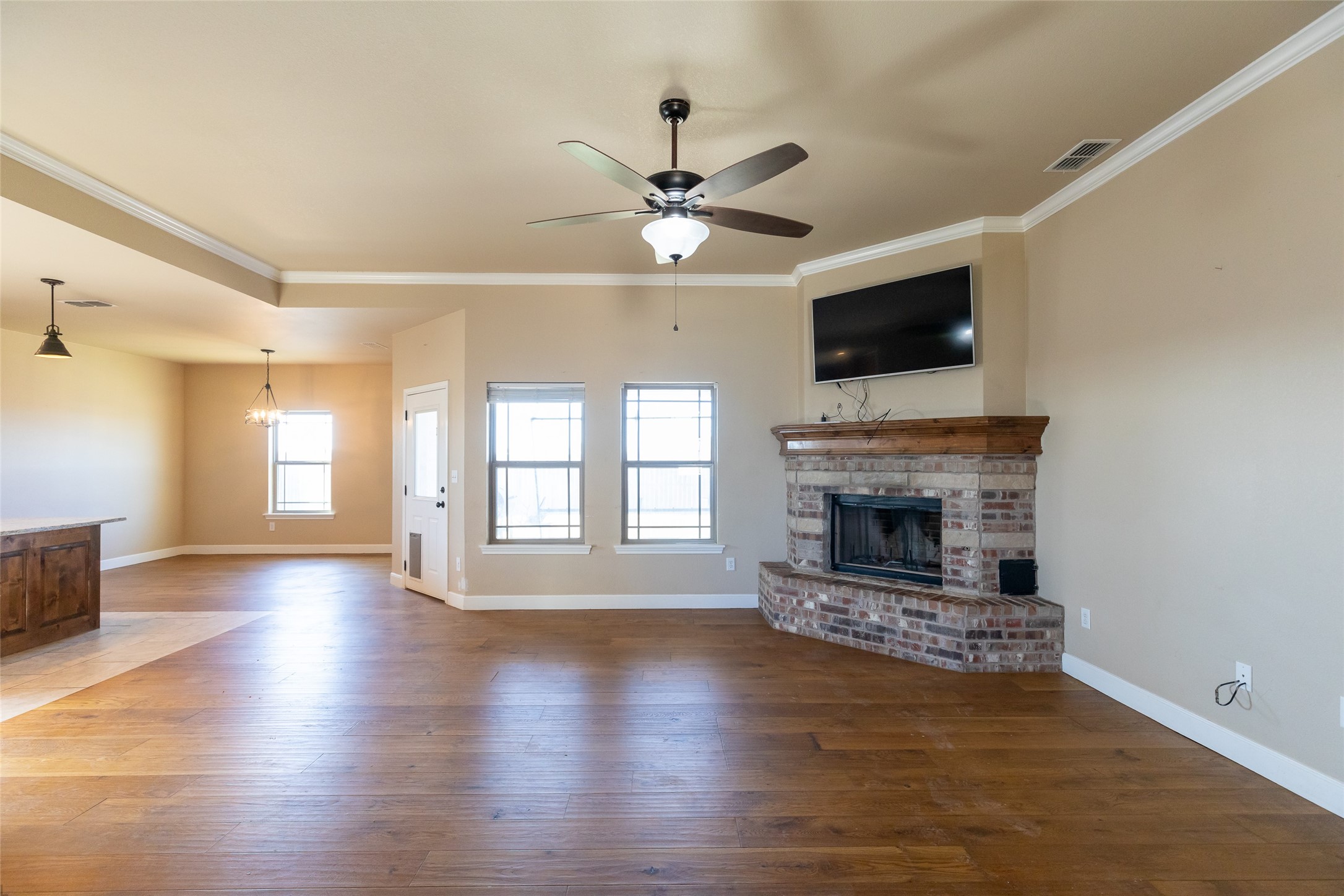 105 Tom Dobbins Drive Roscoe TX 79545