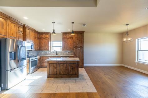 105 Tom Dobbins Drive Roscoe TX 79545