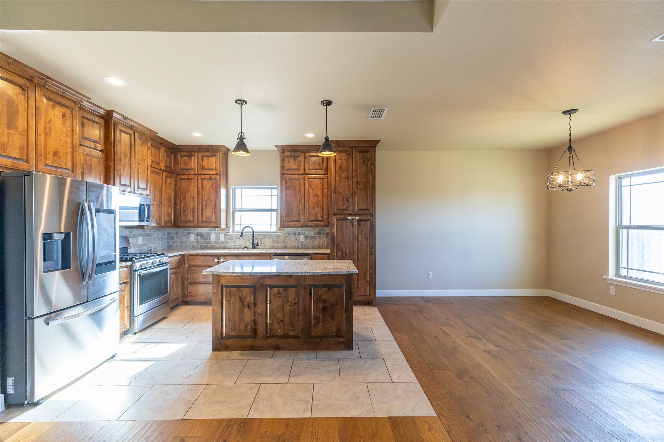 105 Tom Dobbins Drive Roscoe TX 79545