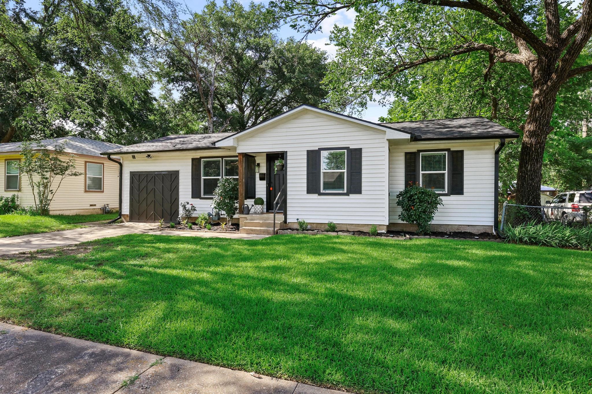 311 Boyd Loop Bonham TX 75418