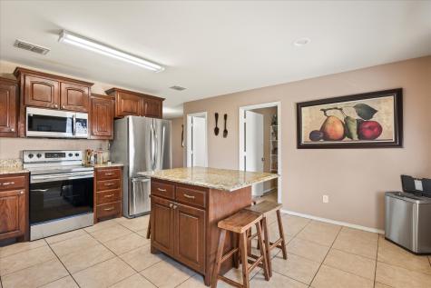 941 Honey Locust Lane Crowley TX 76036
