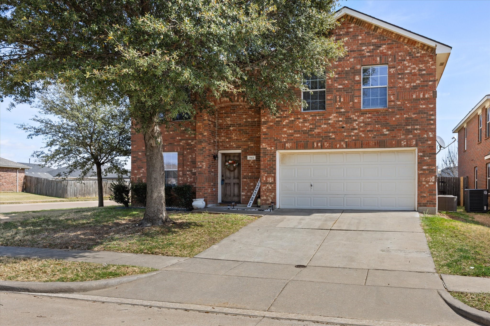 941 Honey Locust Lane Crowley TX 76036