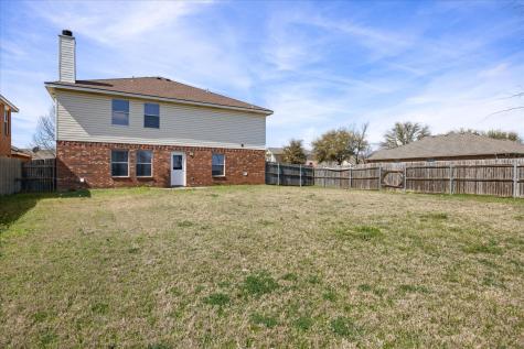 941 Honey Locust Lane Crowley TX 76036