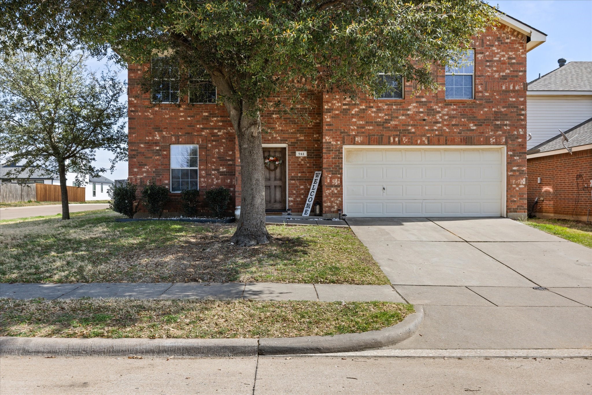 941 Honey Locust Lane Crowley TX 76036
