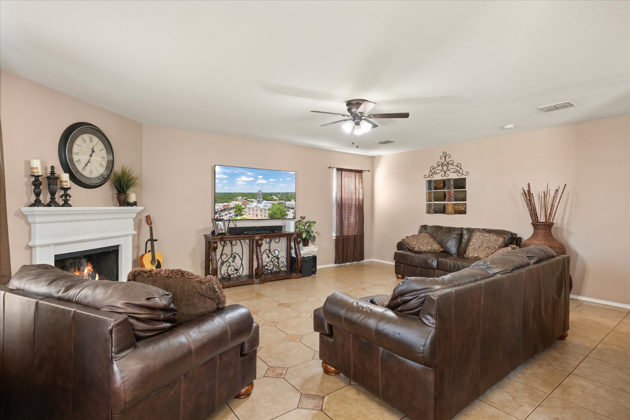 941 Honey Locust Lane Crowley TX 76036
