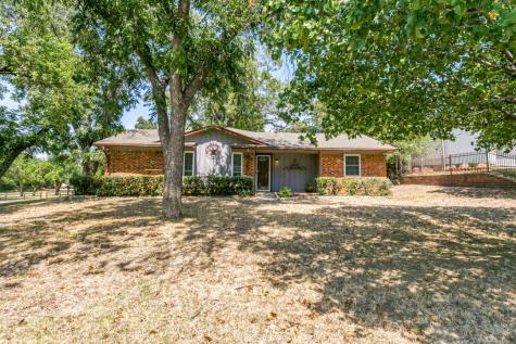 670 N Mill Street Lewisville TX 75057