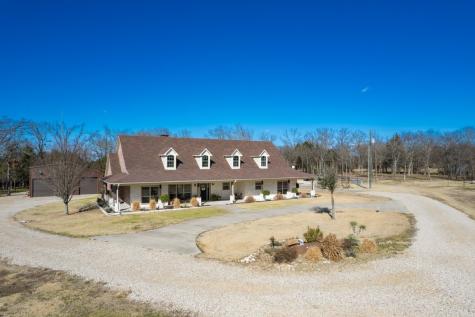 2169 Fm 515 Emory TX 75440