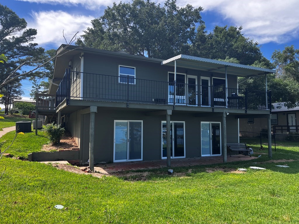 152 Pin Oak Mabank TX 75156