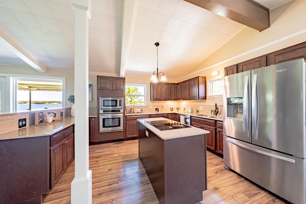 152 Pin Oak Mabank TX 75156