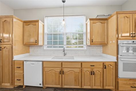 7600 County Road 3700 Athens TX 75752