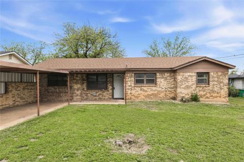 900 W 2nd Street Coleman TX 76834