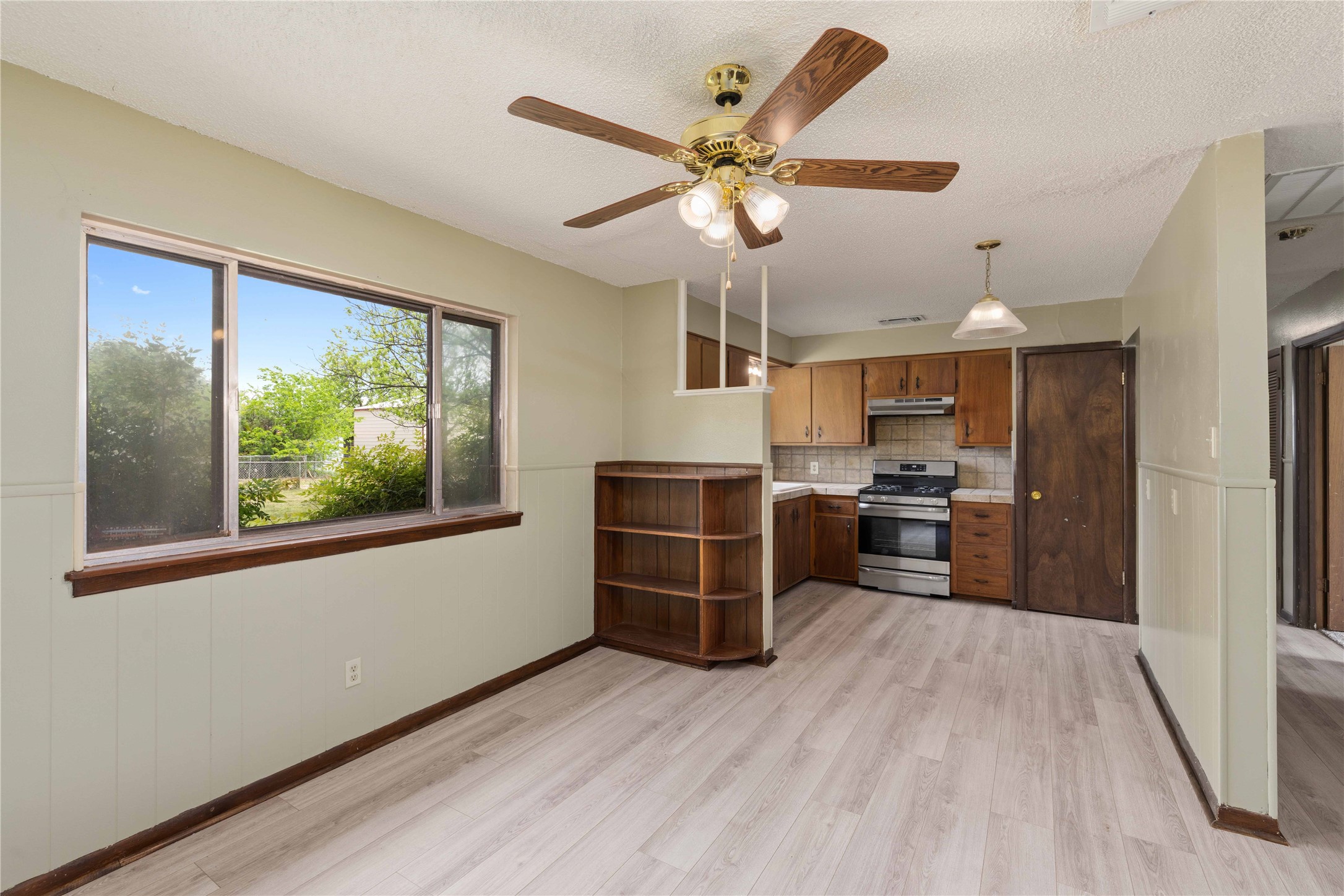 900 W 2nd Street Coleman TX 76834