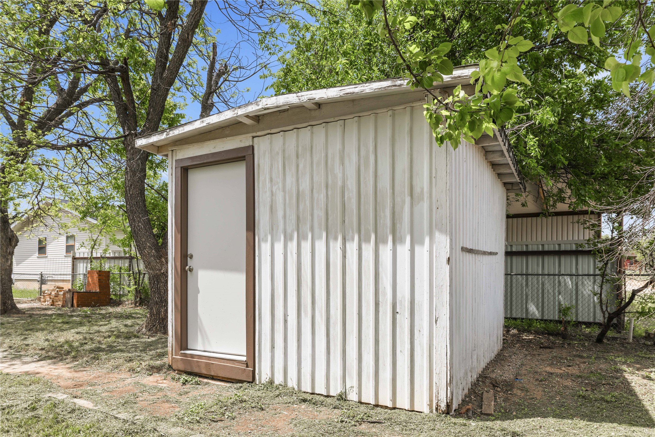 900 W 2nd Street Coleman TX 76834