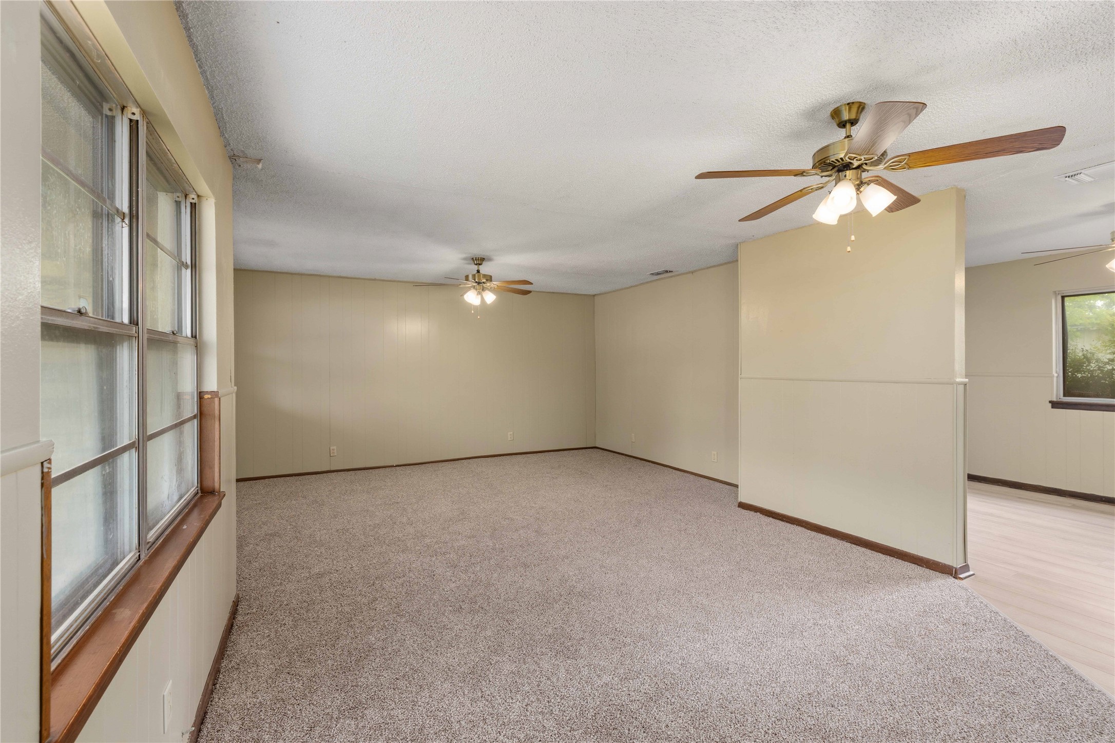 900 W 2nd Street Coleman TX 76834