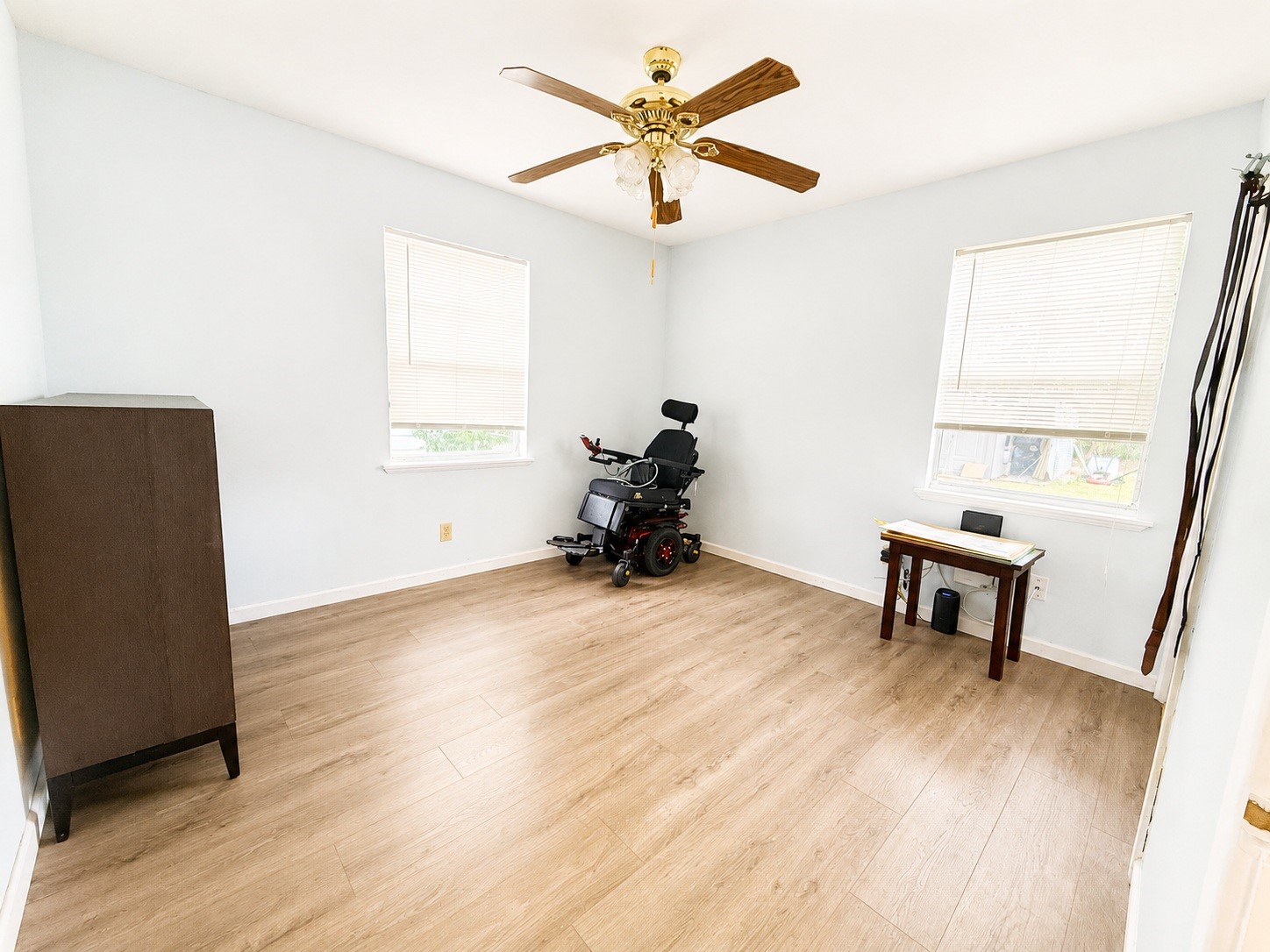 1915 English Street Irving TX 75061