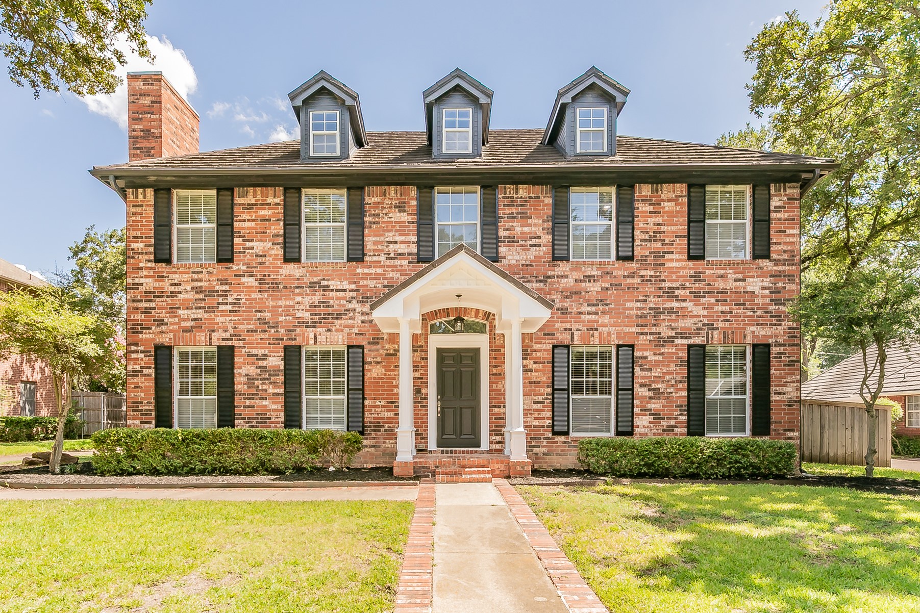 2414 Green Park Drive Arlington TX 76017