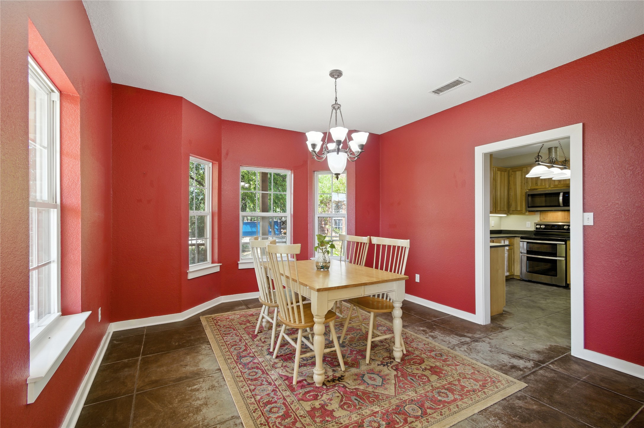425 Cartwright Drive Benbrook TX 76126