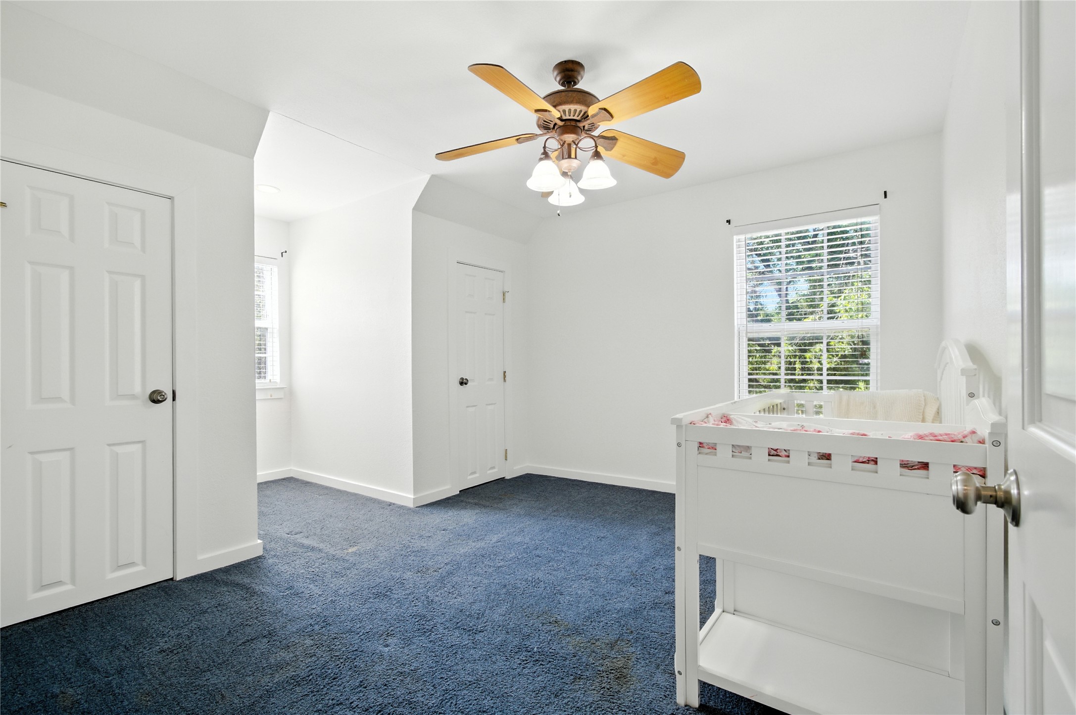 425 Cartwright Drive Benbrook TX 76126