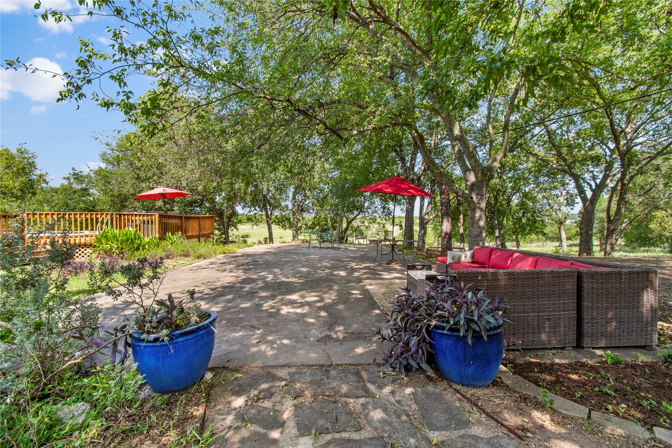425 Cartwright Drive Benbrook TX 76126