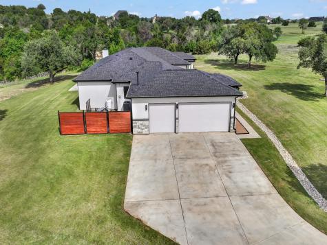 1050 Kingsley Court Weatherford TX 76087