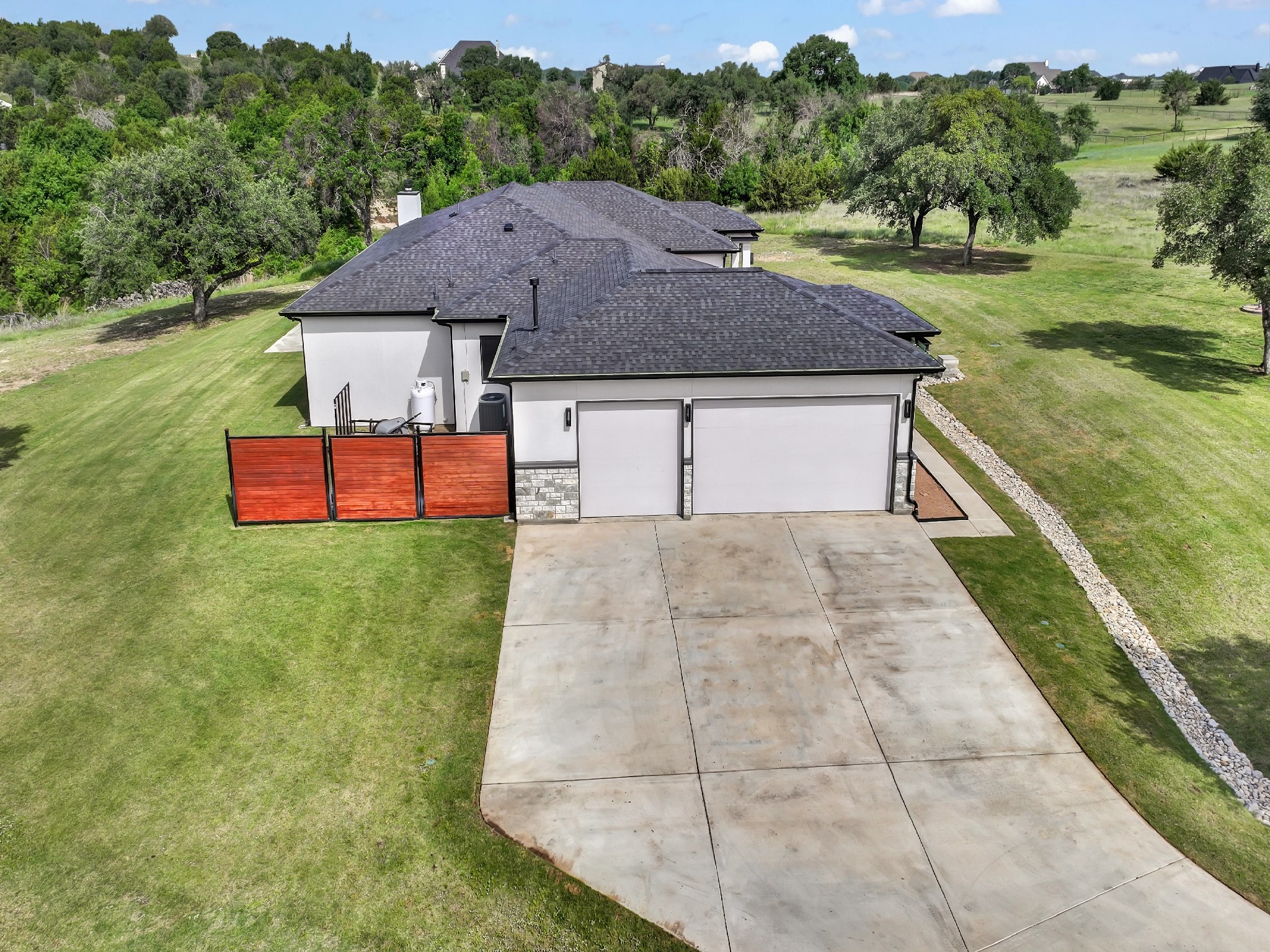 1050 Kingsley Court Weatherford TX 76087