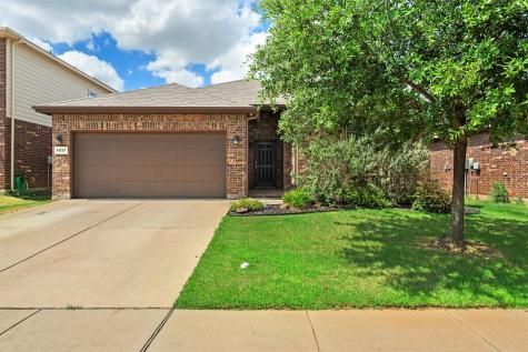 1037 Doe Meadow Drive Fort Worth TX 76028