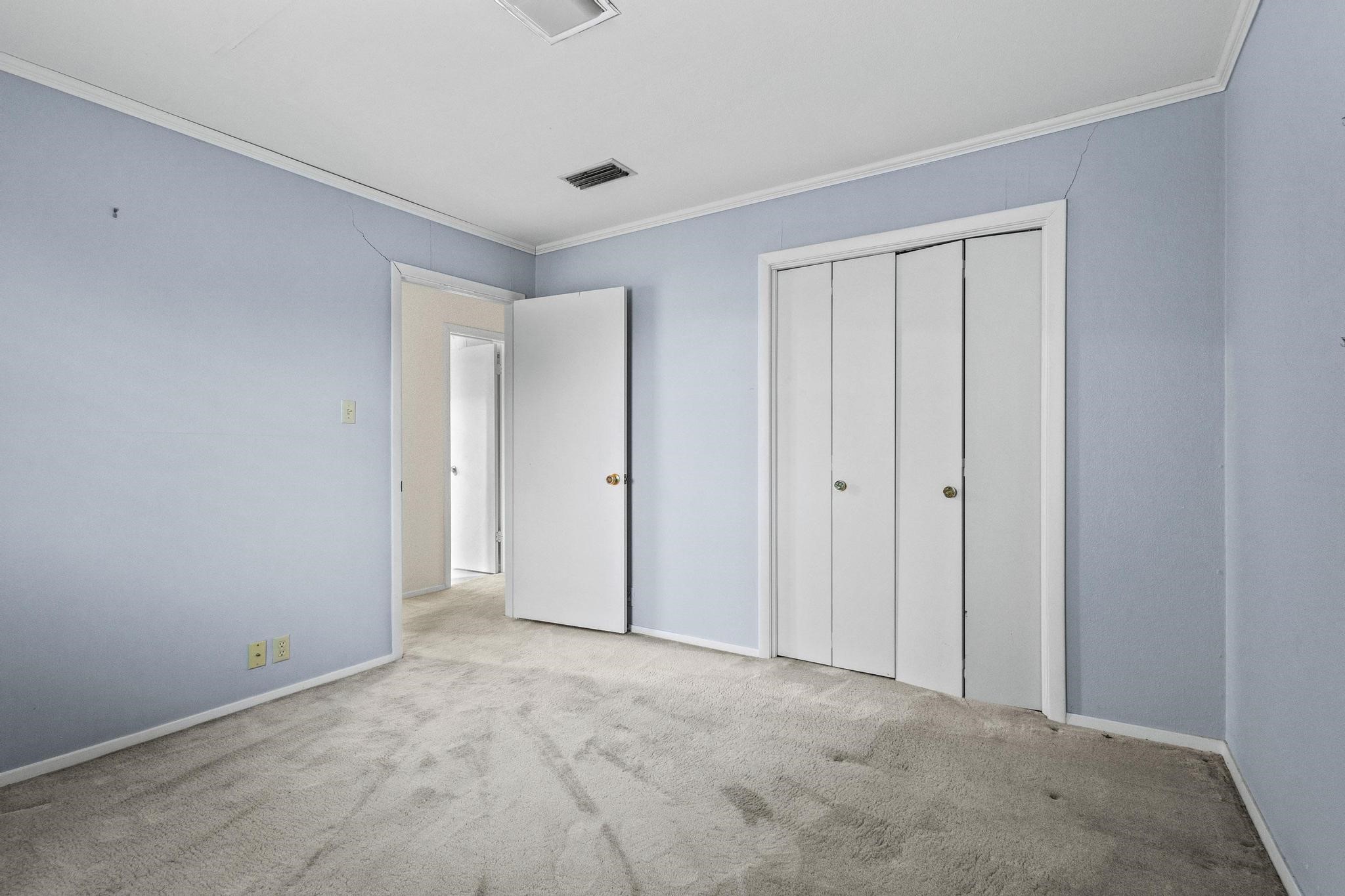 202 S Santa Fe Street Wolfe City TX 75496