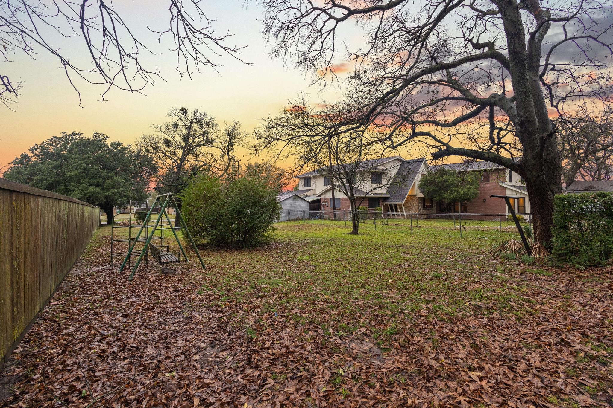 202 S Santa Fe Street Wolfe City TX 75496