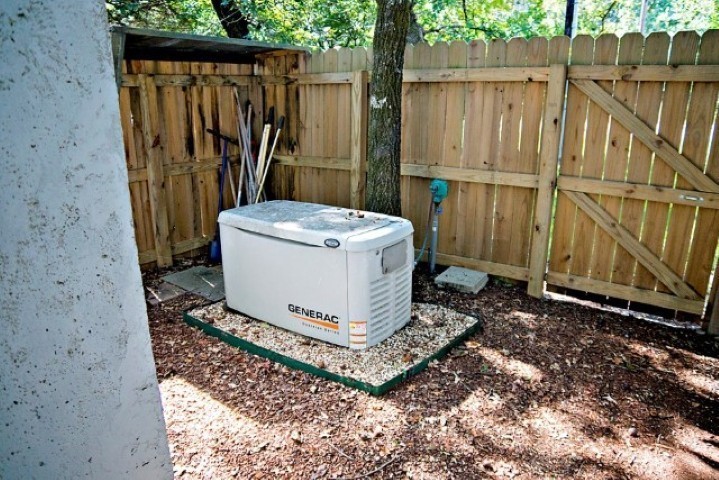 3699 Sabine Street Athens TX 75752