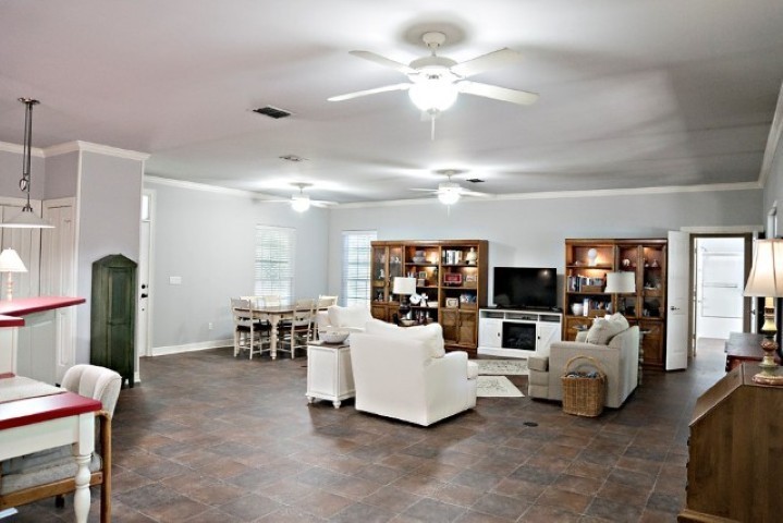 3699 Sabine Street Athens TX 75752