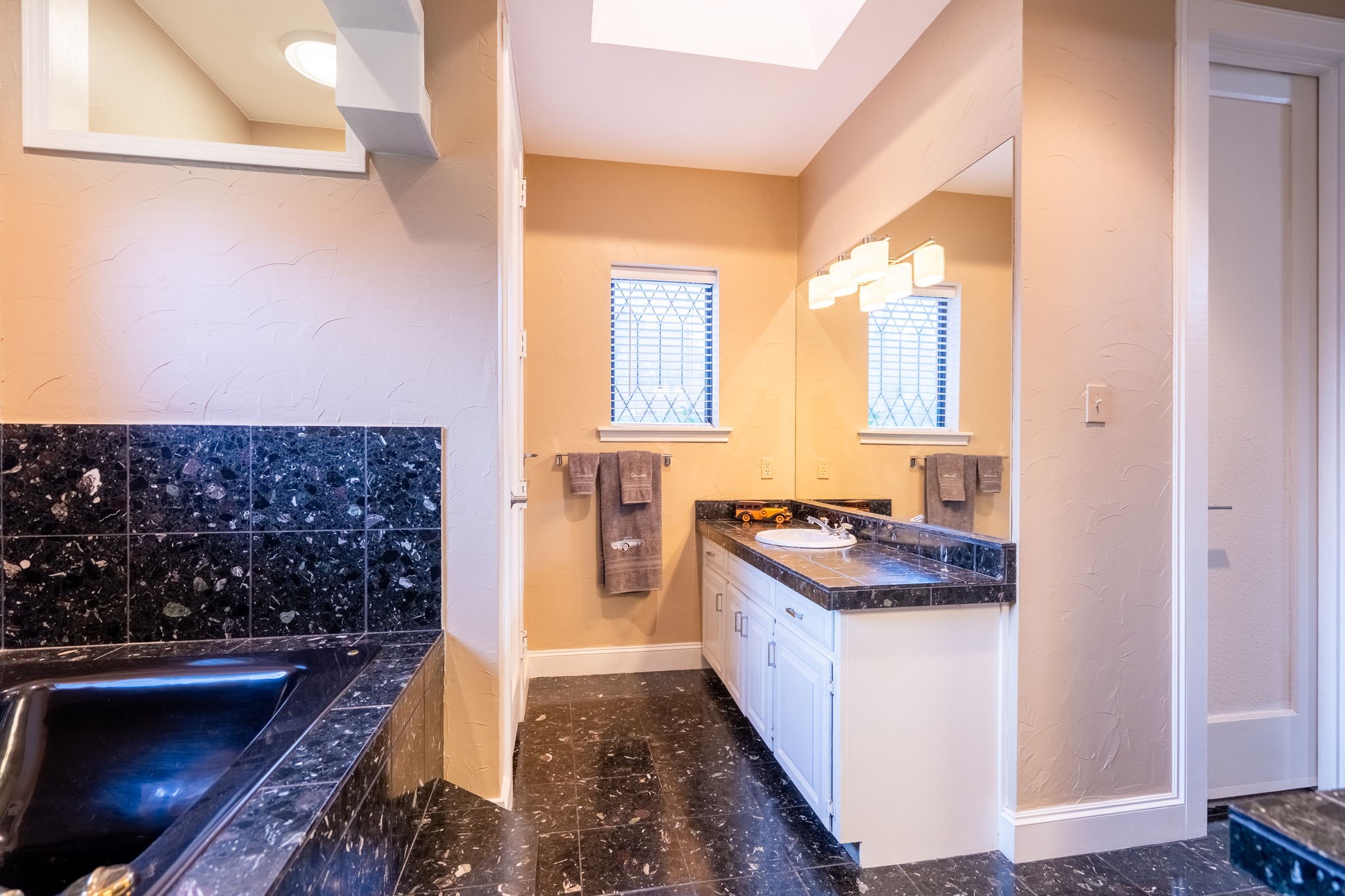 1450 Meandering Way Rockwall TX 75087