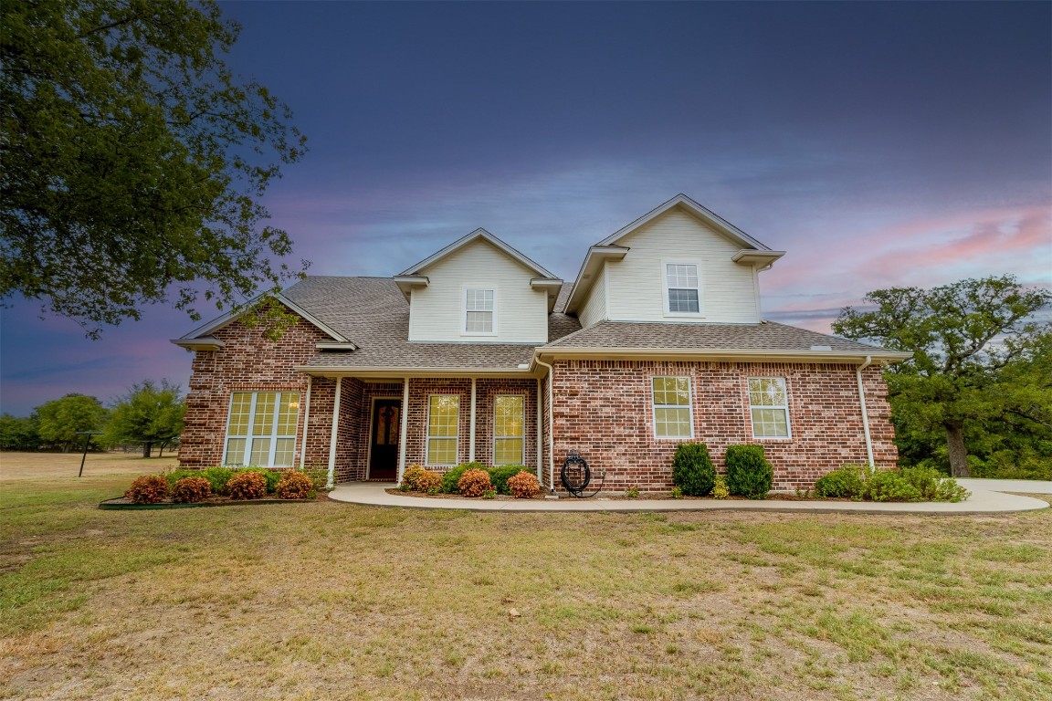 362 Twin Creek Lane Springtown TX 76082