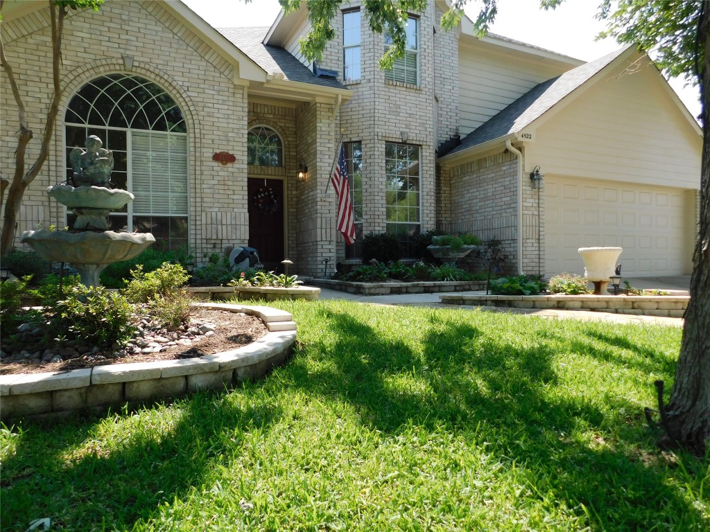 4522 Rosemont Avenue Grand Prairie TX 75052