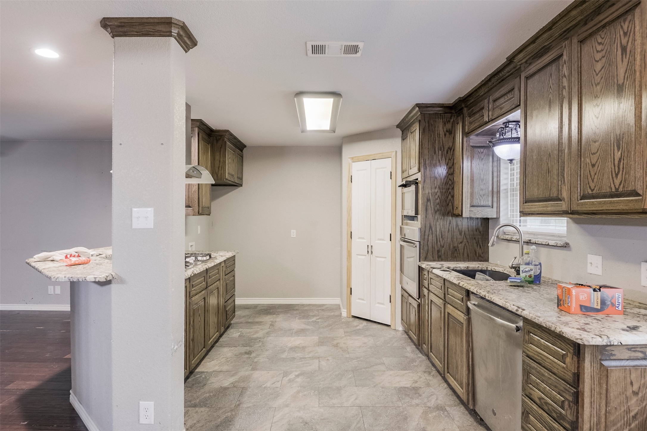 101 Vanderbilt Lane Waxahachie TX 75165