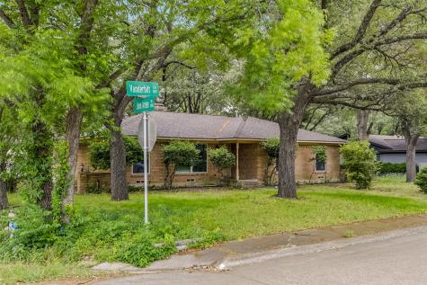 101 Vanderbilt Lane Waxahachie TX 75165