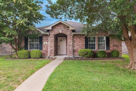1706 White Rock Court Allen TX 75002