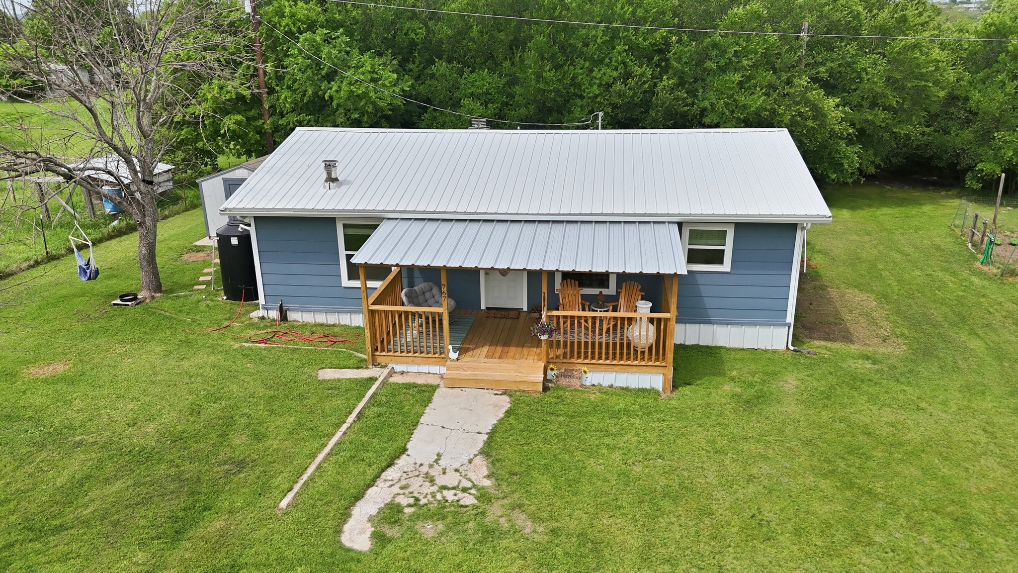 767 E Barry Street Reno TX 76020